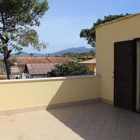 Casa Vacanze Roccella Beach Campofelice Di Roccella Buitenkant foto