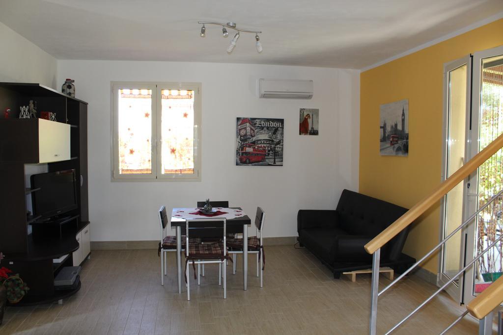 Casa Vacanze Roccella Beach Campofelice Di Roccella Buitenkant foto