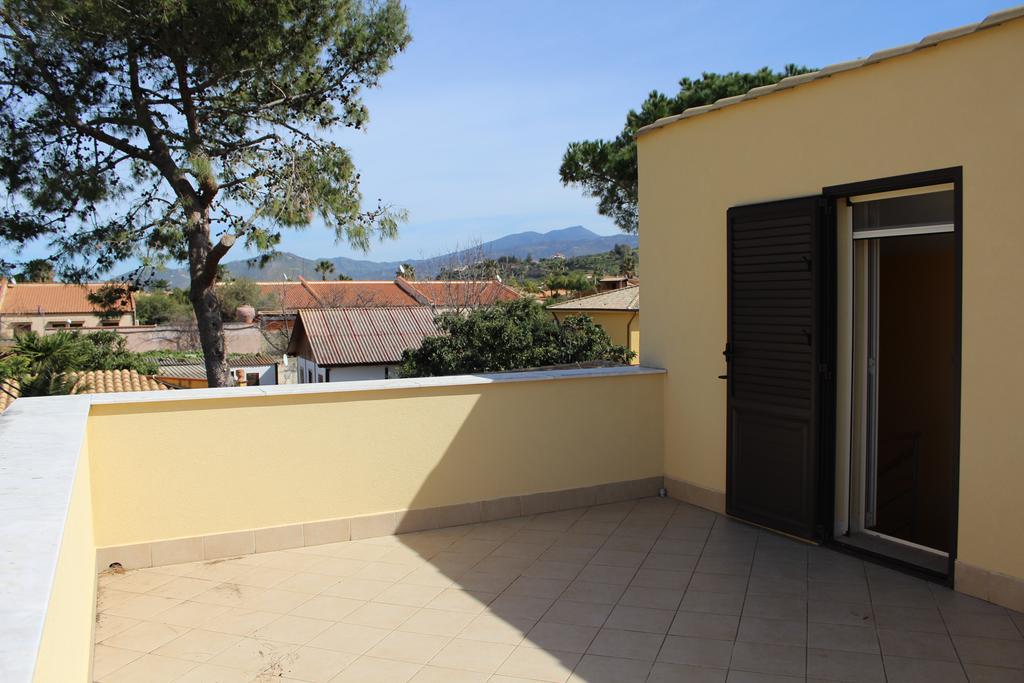 Casa Vacanze Roccella Beach Campofelice Di Roccella Buitenkant foto