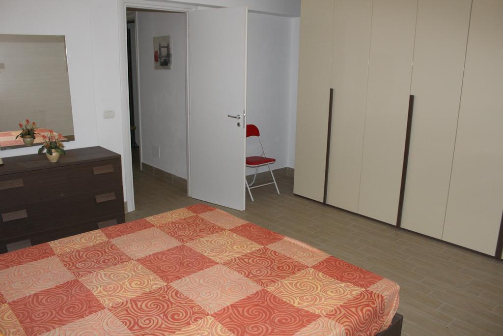 Casa Vacanze Roccella Beach Campofelice Di Roccella Buitenkant foto