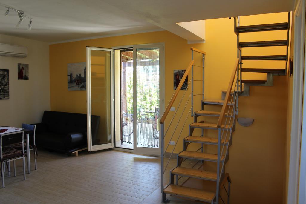 Casa Vacanze Roccella Beach Campofelice Di Roccella Buitenkant foto